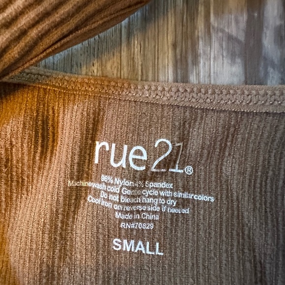 Small Rue21 Ribbed Brown Tank Top - Picture 2 of 3